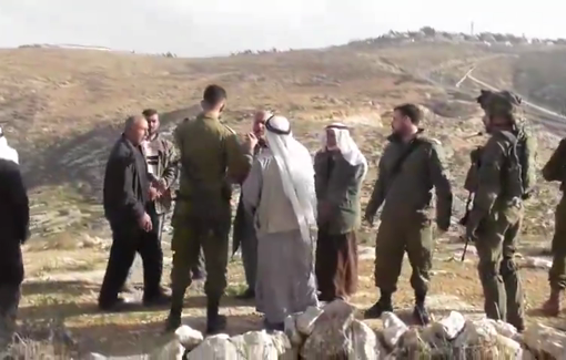 Thumbnail preview image for the video titled: Shimon Atiya, backed by Israeli police and army, try to steal the land of Palestinian owner the land