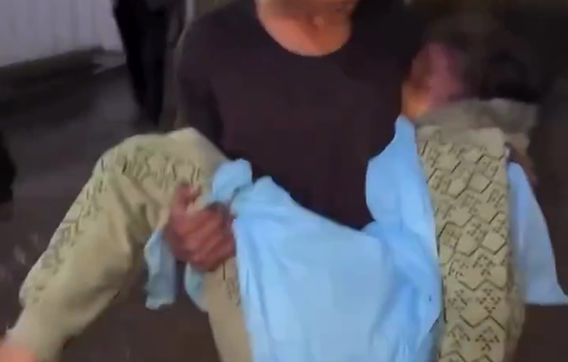 Thumbnail preview image for the video titled: Teen carries his sister killed in Israeli bombing