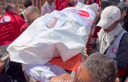 Thumbnail preview image for the video titled: Funeral of 8 Red Crescent paramedics executed by Israel in Rafah