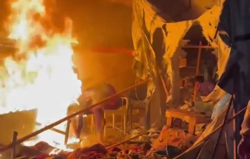 Thumbnail preview image for the video titled: Israeli airstrike sets fire to journalists' tent at 3 am