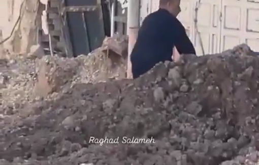 Thumbnail preview image for the video titled: After announcing a truce, Israeli forces gas Palestinian civilians retrieving belongings in Nur Shams