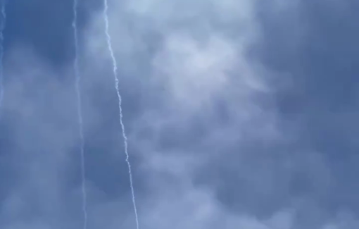 Thumbnail preview image for the video titled: Tear gas canisters fly over aid seekers at Netzarim GHF aid site