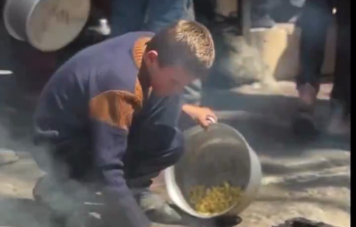 Thumbnail preview image for the video titled: Children desperate for scraps of food to survive amid continued Israeli policy of starvation