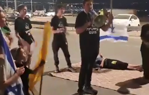 Thumbnail preview image for the video titled: Israelis are attempting to block aid trucks for Gaza that are entering from Jordan