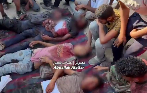 Thumbnail preview image for the video titled: 32 aid seekers killed while getting aid from the GHF