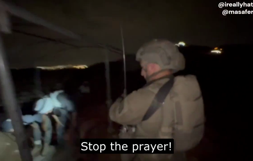 Thumbnail preview image for the video titled: Israeli army expels the Bedouin community of Ein Ayoub: "You need to take your things and leave. There are no longer residents here"