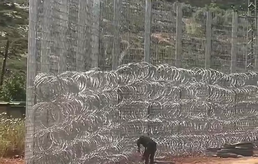 Thumbnail preview image for the video titled: lsraeI is building a 5m high wire around the village of Sinjil in West Bank caging in over 8000 people