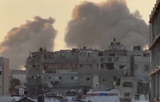 Thumbnail preview image for the video titled: Israel continues destroying residential blocks in Khan Younis