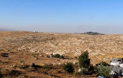 Thumbnail preview image for the video titled: Expansion of the terror outpost “Ma'ahaz Ha-Otobus,” near Shi'b al-Butum