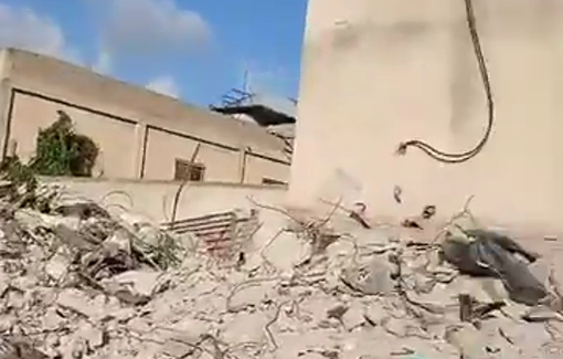 Thumbnail preview image for the video titled: Footage shows widespread destruction in Jenin camp after dozens broke the siege to check their homes