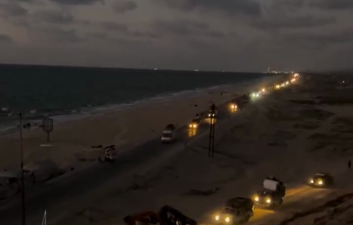 Thumbnail preview image for the video titled: At night, families continue to flee from northern Gaza to the south