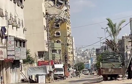 Thumbnail preview image for the video titled: Israeli bombing of the Gaza Electricity Distribution Company headquarters on Al-Thalatini Street