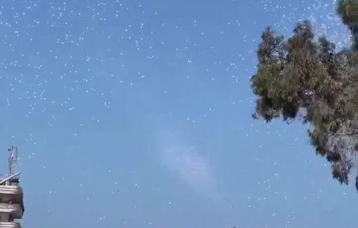 Thumbnail preview image for the video titled: Israel drops leaflets ordering displacement from Gaza City