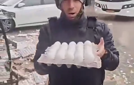 Thumbnail preview image for the video titled: A military journalist looted and destroyed food during the “Capital Shield” operation in the Shuafat camp