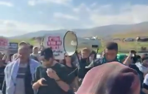 Thumbnail preview image for the video titled: Israeli solidarity protesters against the ongoing ethnic cleansing in Ras Al-Auja