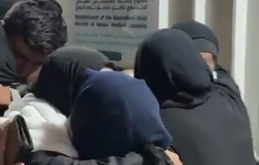 Thumbnail preview image for the video titled: Rafah Crossing returnees abused “The Israeli army tried to take me. After an hour and a half—only with great difficulty—they let me go.”