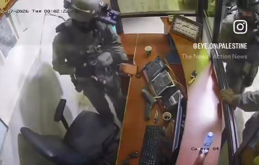 Thumbnail preview image for the video titled: Israeli soldiers raided a taxi office in the city of Salfit in the northern West Bank, confiscating some of its belongings