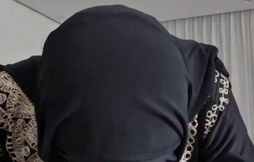 Thumbnail preview image for the video titled: Israeli comedian Yakir Bar Zohar mocks and degrades Palestinian suffering in Gaza