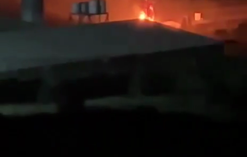 Thumbnail preview image for the video titled: Israeli settlers set fire to an agricultural pool during their attack on the town of Qusra