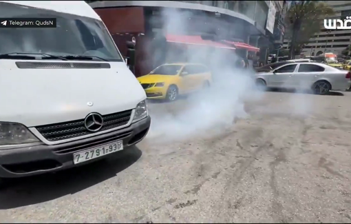 Thumbnail preview image for the video titled: Scenes of Israeli forces firing gas during their raid in the center of Nablus