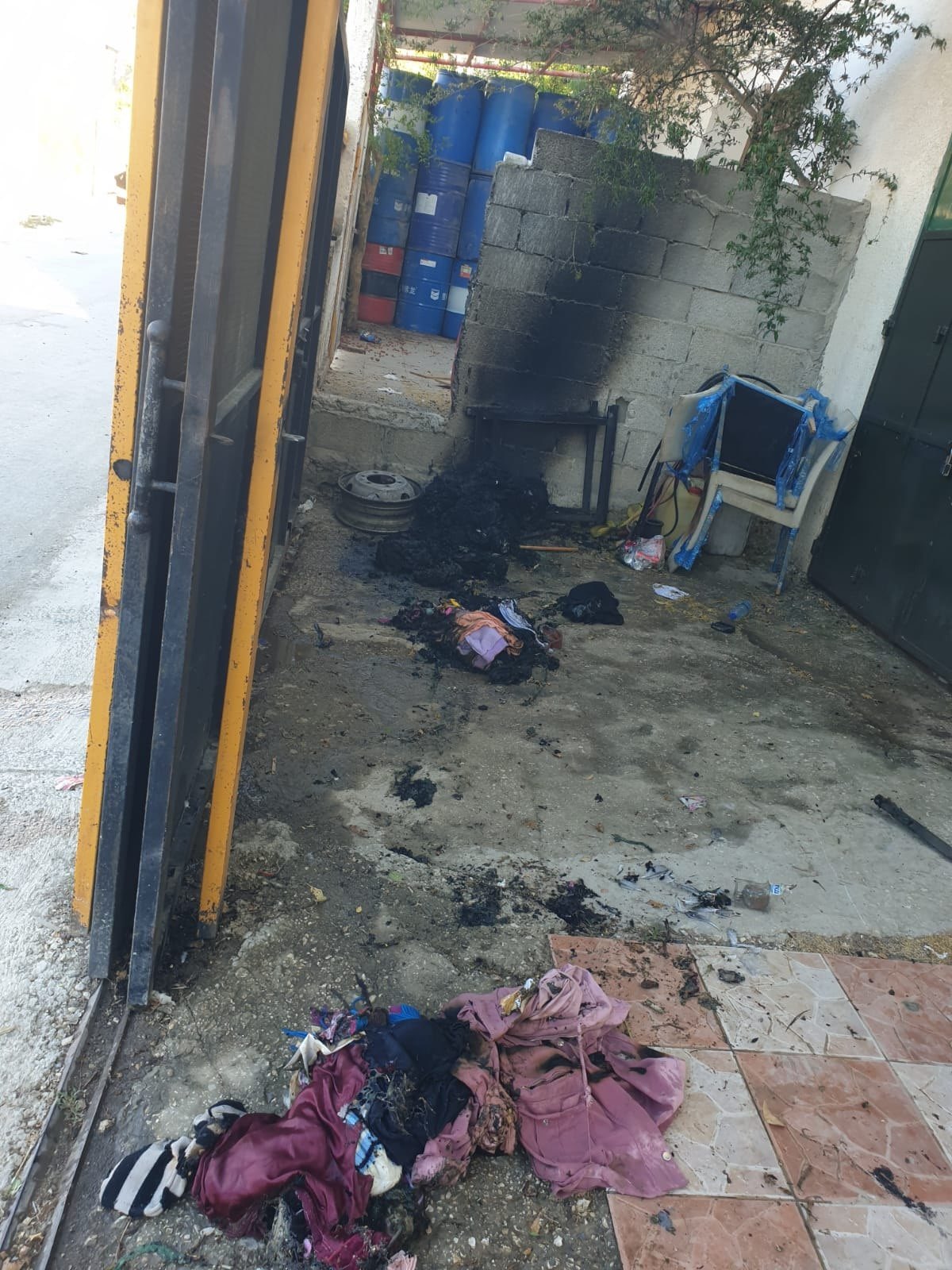 Thumbnail preview image for the video titled: Israeli settlers destroyed and burned the courtyard of a house during a pogrom in Jit