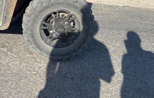 Thumbnail preview image for the video titled: Israeli settler provokes activists at the entrance of Umm al Khair
