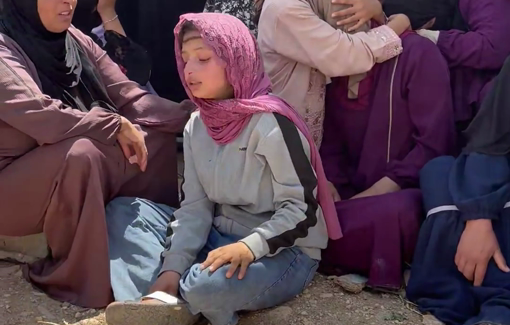 Thumbnail preview image for the video titled: Distress of a Palestinian family forced to evacuate their home just before its demolition in Al-Deirat