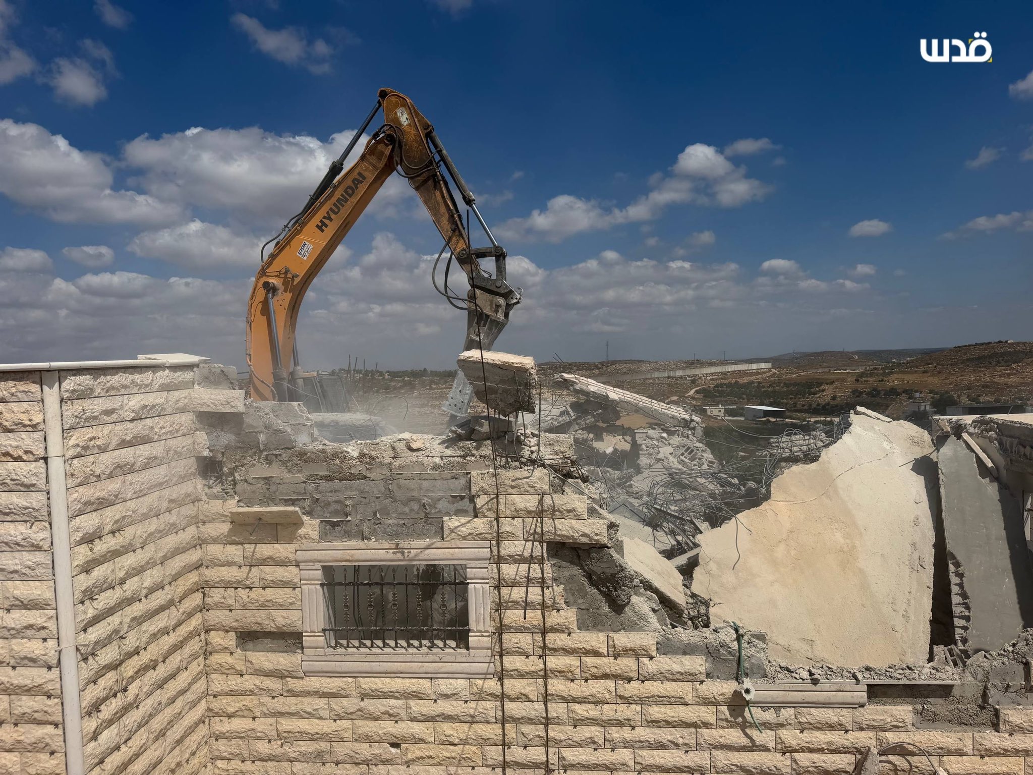 Thumbnail preview image for the video titled: A new Palestinian family was left homeless after Israeli occupation bulldozers tore down their home in Idhna