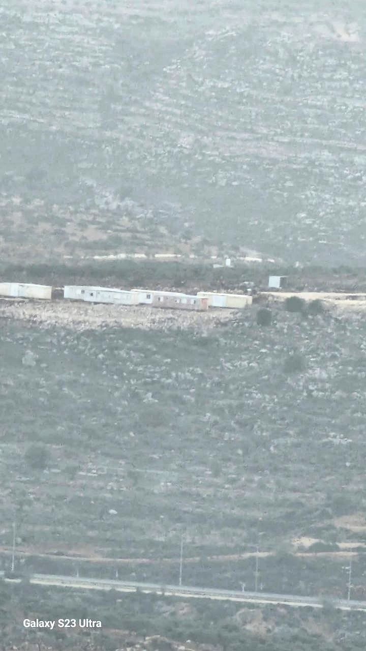 Thumbnail preview image for the video titled: Israeli settlers have added seven mobile homes to the colonial outpost established on Jabal Qarqafa