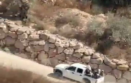 Thumbnail preview image for the video titled: First MAGAV attempt to evacuate the settlers besieging Palestinian house in Qusra