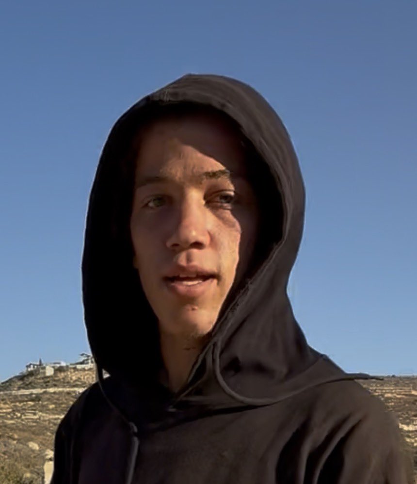 Thumbnail preview image for the video titled: These are the settlers who laid siege to the Palestinian house in Qusra, even blocking ambulance