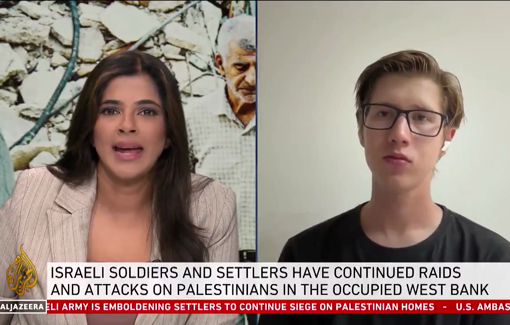 Thumbnail preview image for the video titled: AndreyX described for Al Jazeera the collaboration between Israeli soldiers and settler in the siege of 3 Palestinian houses in Qusra