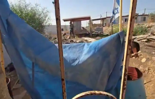 Thumbnail preview image for the video titled: Invasion of a family’s courtyard in Umm al-Khair by Carmel settlers and soldiers, who fenced it off and settled it.