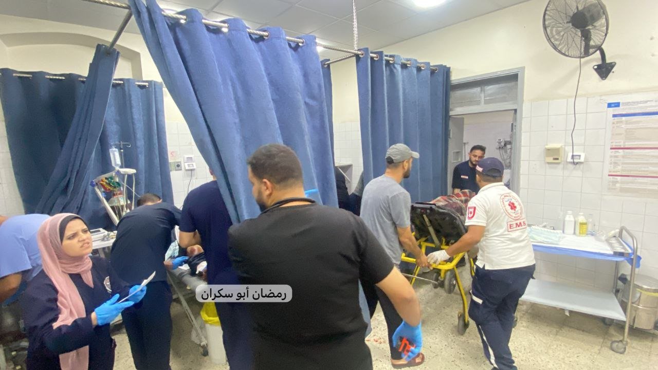 Thumbnail preview image for the video titled: Casualties from Israeli house bombing in Gaza City taken to Al-Shifa hospital