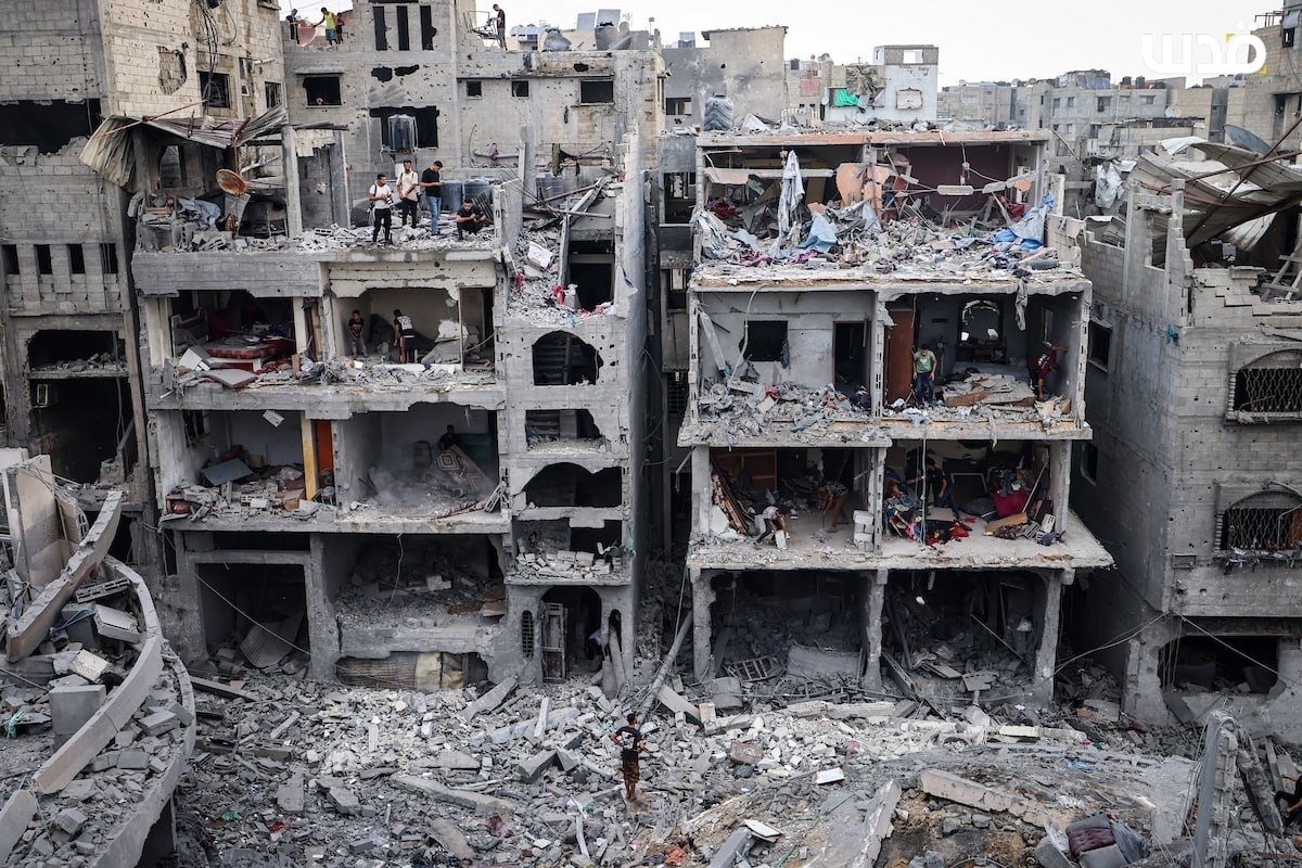 Thumbnail preview image for the video titled: Extensive destruction of and around house bombed by Israel in the Sabra neighborhood