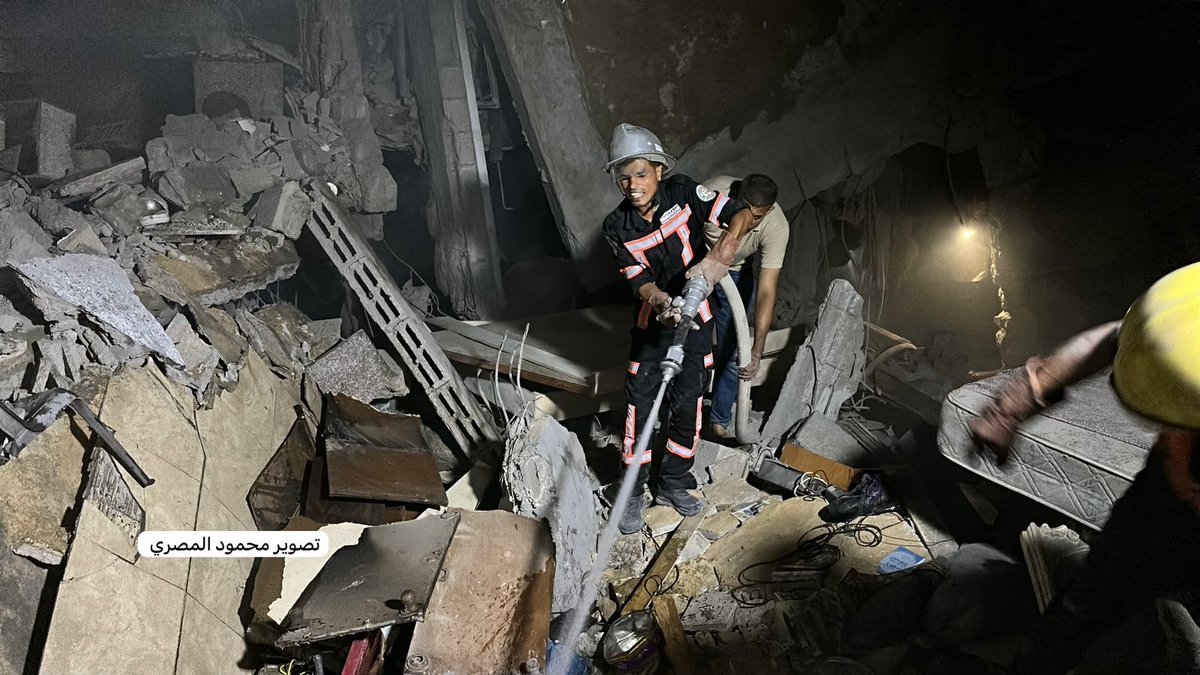 Thumbnail preview image for the video titled: Rescue operations following Israeli bombing of houses in Khan Younis