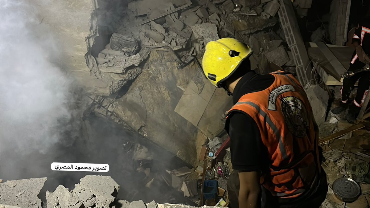 Thumbnail preview image for the video titled: Rescue operations following Israeli bombing of houses in Khan Younis