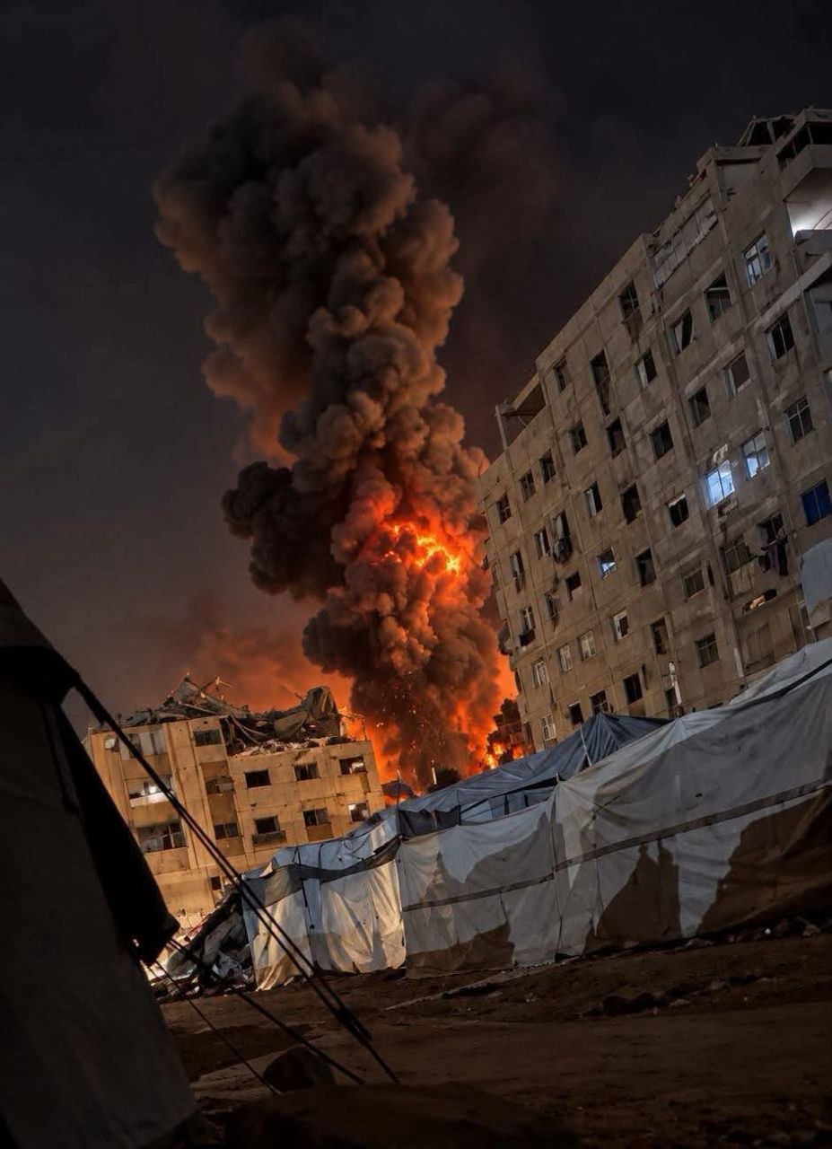 Thumbnail preview image for the video titled: The moment Israel bombed and collapsed houses in the west of Gaza City