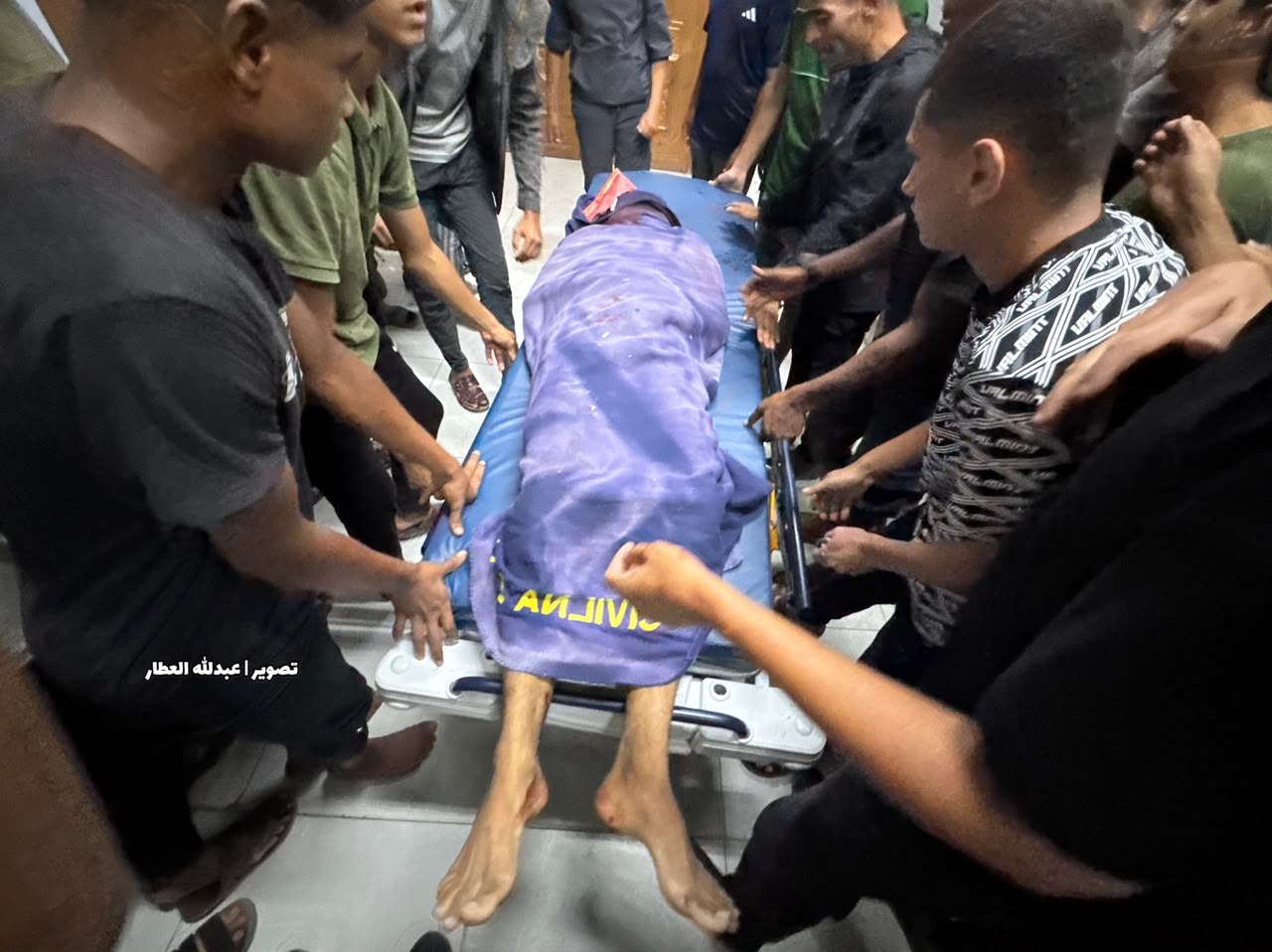 Thumbnail preview image for the video titled: Recovery of bodies of Palestinians killed by Israeli strike on tent in Khan Younis